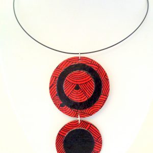 Pendentif long ronds en carton - "Rouge noeuds"/Noir – Image 3