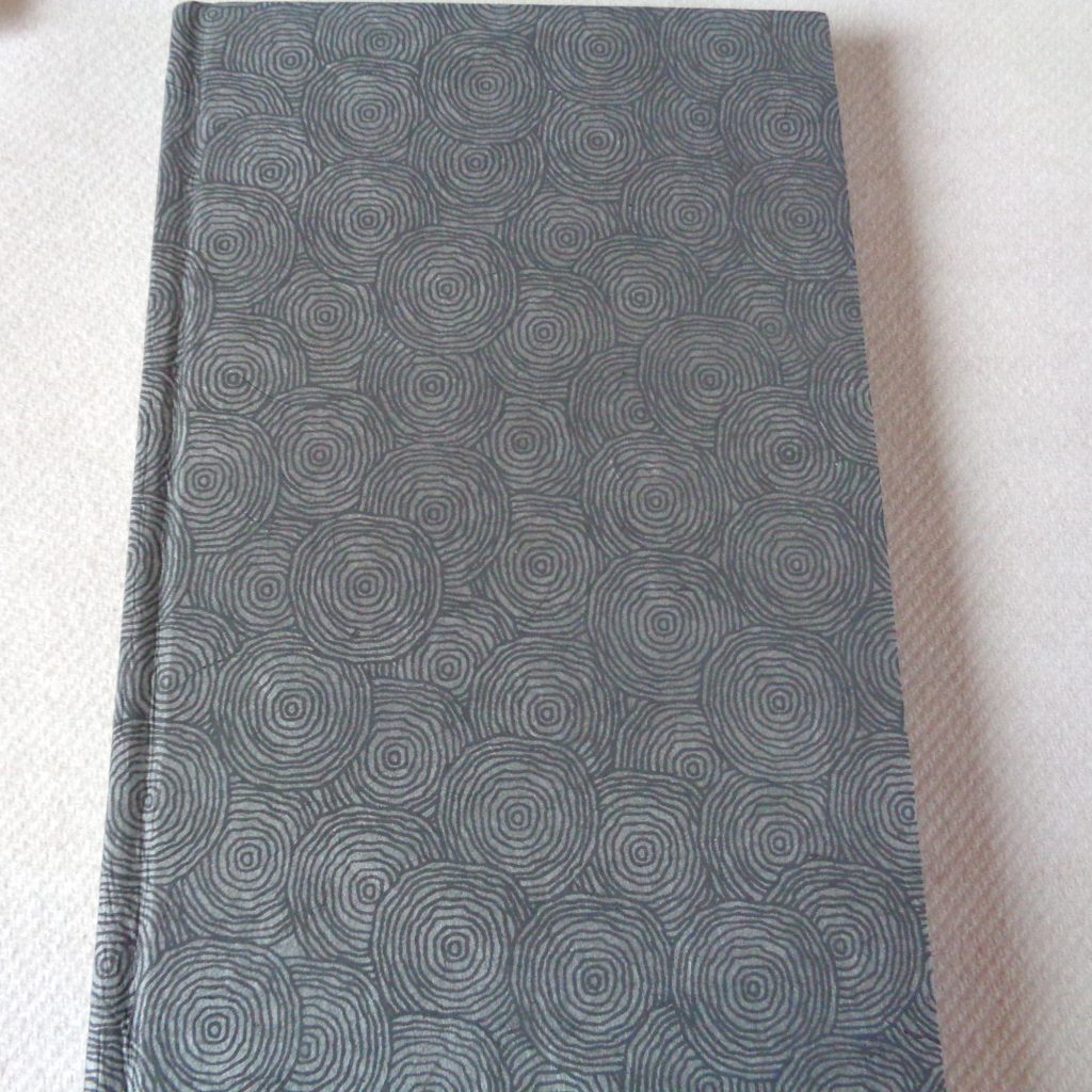 Agenda de poche 2018 - 9,5 cm X 17,5 cm - Gris à cercles - 128 pages