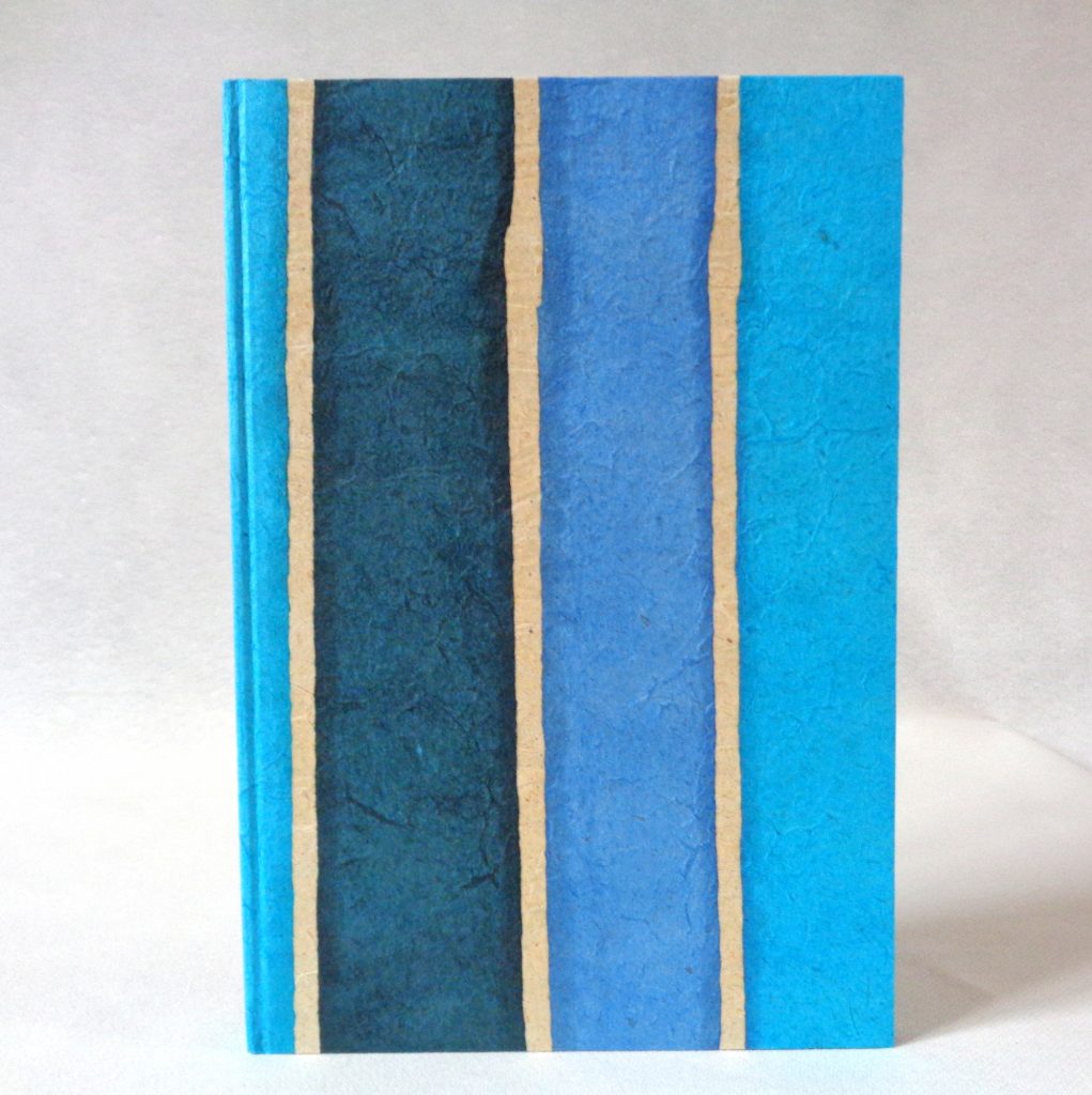 Agenda 2018 - 17,5 cm X 25 cm - Bleu à rayures - 128 pages