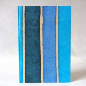 Agenda 2018 - 17,5 cm X 25 cm - Bleu à rayures - 128 pages