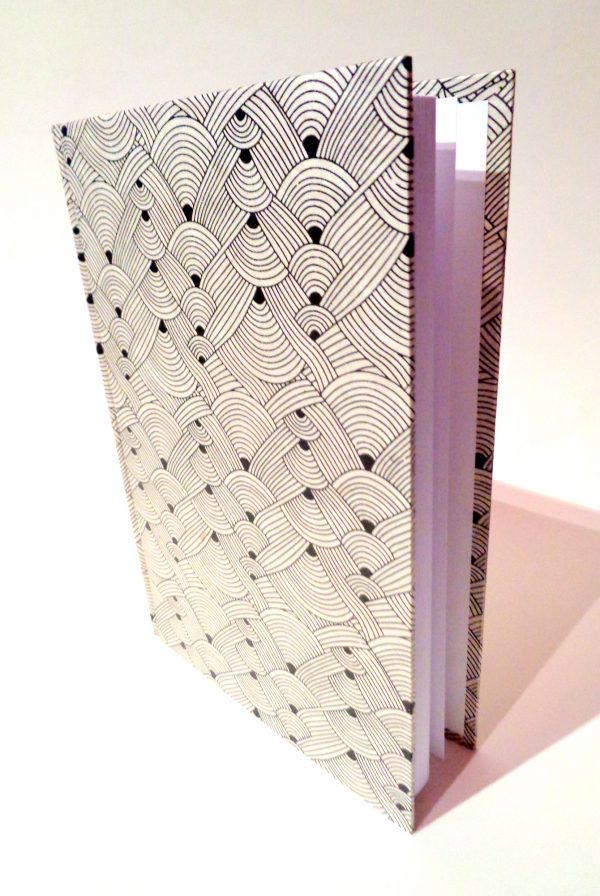 Carnet A5 - 15,5 cm X 22 cm - "Blanc nœuds" - 160 pages blanches