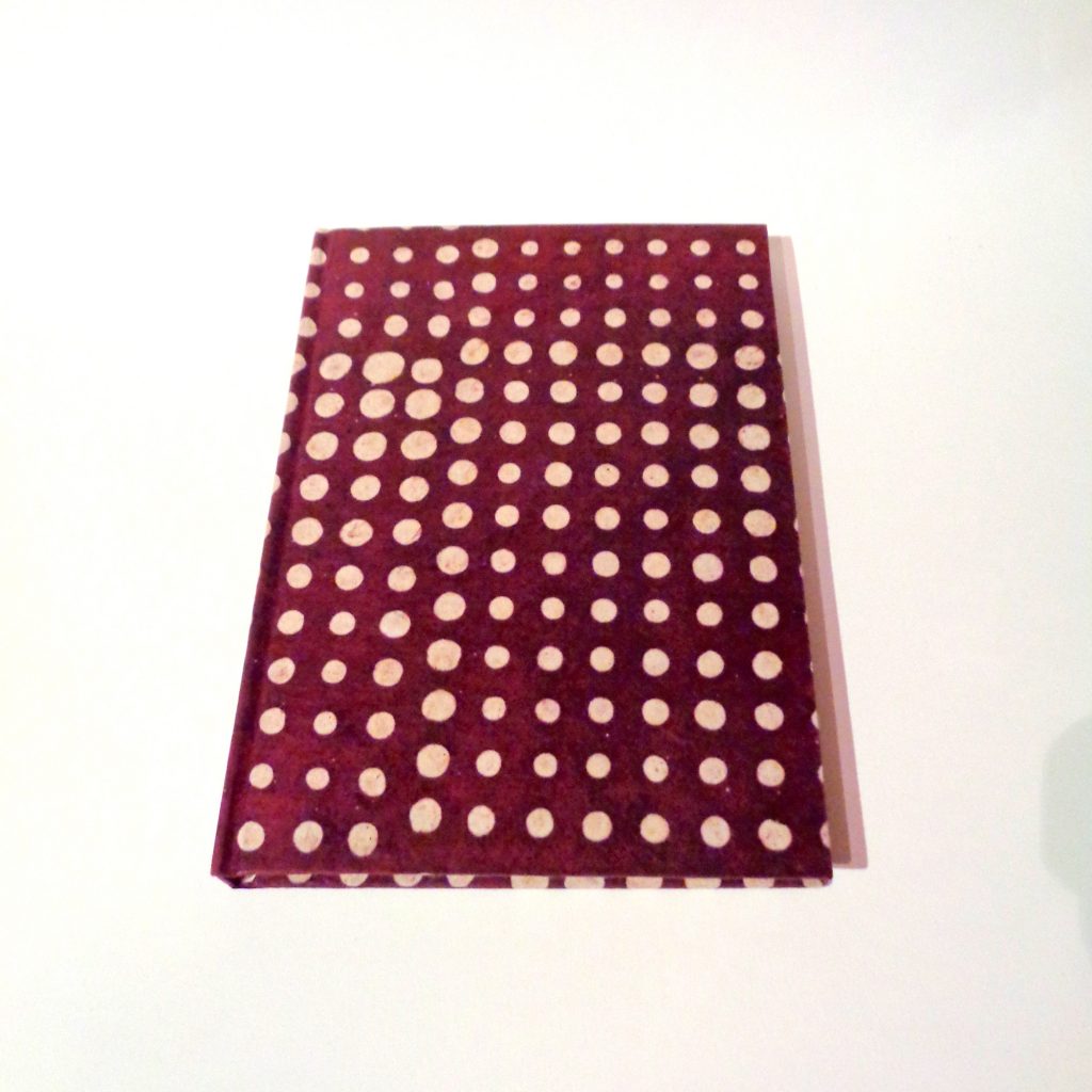 Carnet A5 - 15,5 cm X 22 cm - "Bordeaux à pois" - 160 pages