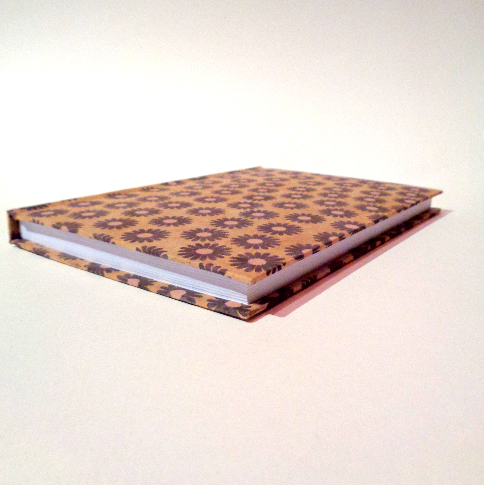 Carnet A5 - 15,5 cm X 22 cm - "Marguerites marron" - 160 pages blanches - – Image 2