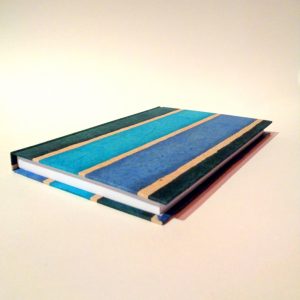 Carnet A5 - 15,5 cm X 22 cm - "Bleu à rayures" - 160 pages blanches - – Image 4