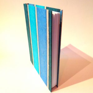 Carnet A5 - 15,5 cm X 22 cm - "Bleu à rayures" - 160 pages blanches - – Image 3