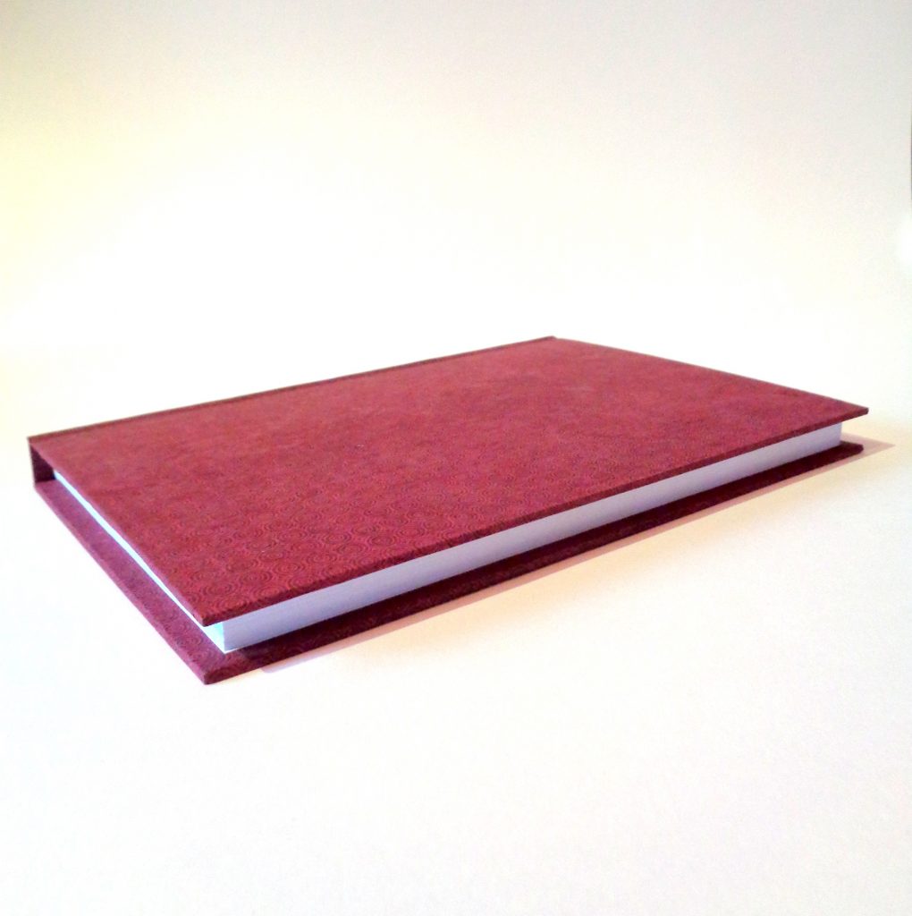 Carnet A5 - 15,5 cm X 22 cm - "Rondobordeaux" - 160 pages blanches -