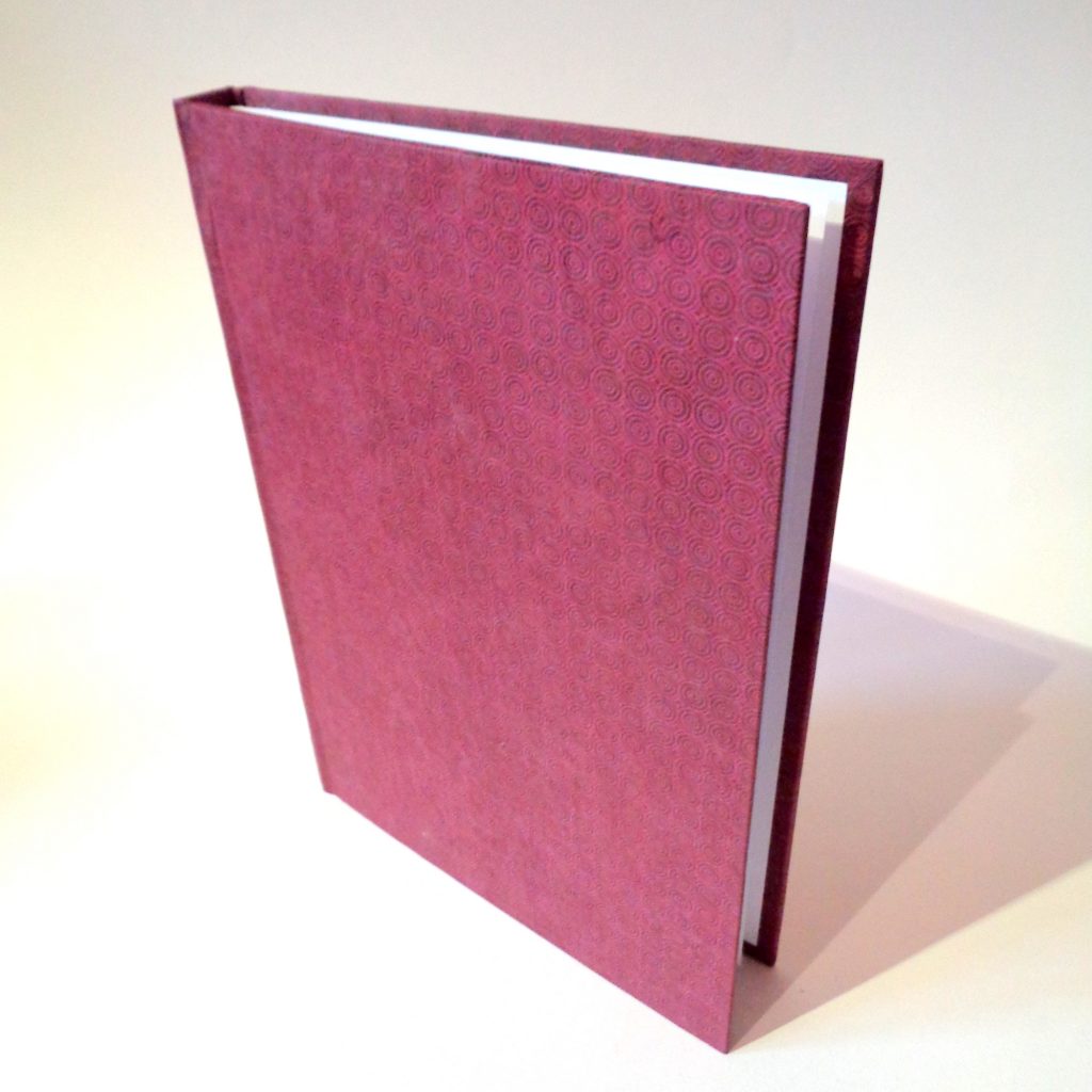 Carnet A5 - 15,5 cm X 22 cm - "Rondobordeaux" - 160 pages blanches -