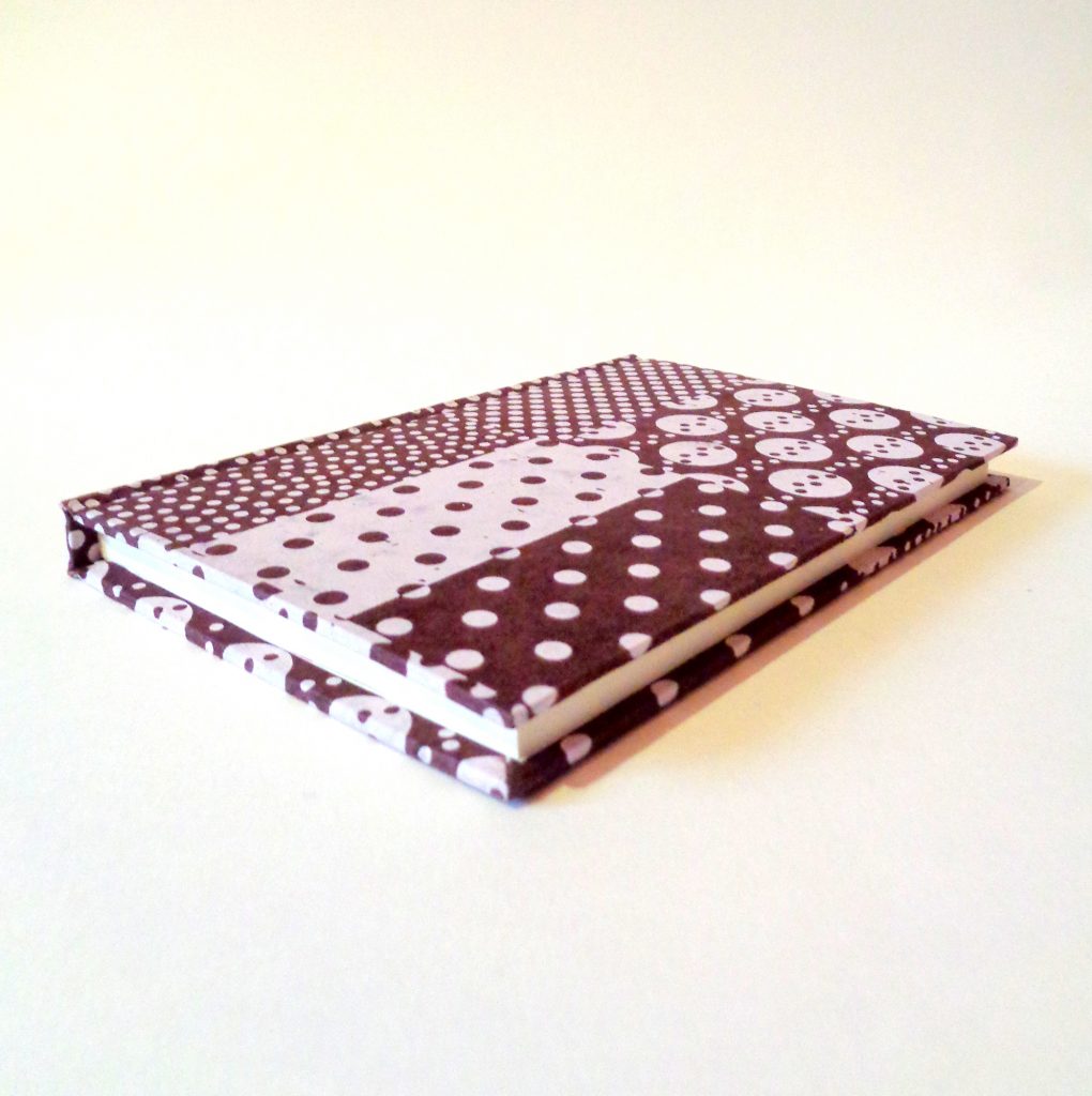 Carnet de poche - 11 cm x 16 cm - "Marron/Blanc" - 128 pages - Ligné
