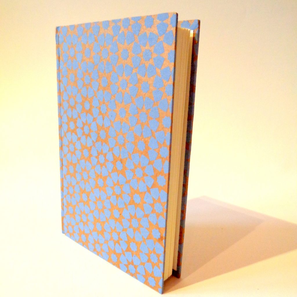 Carnet de poche - 11 cm x 16 cm - "Bleu étoilé" - 128 pages - Ligné