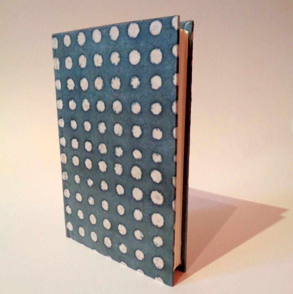 Carnet de poche - 11 cm x 16 cm - "Gris à pois blancs" - 128 pages - Ligné