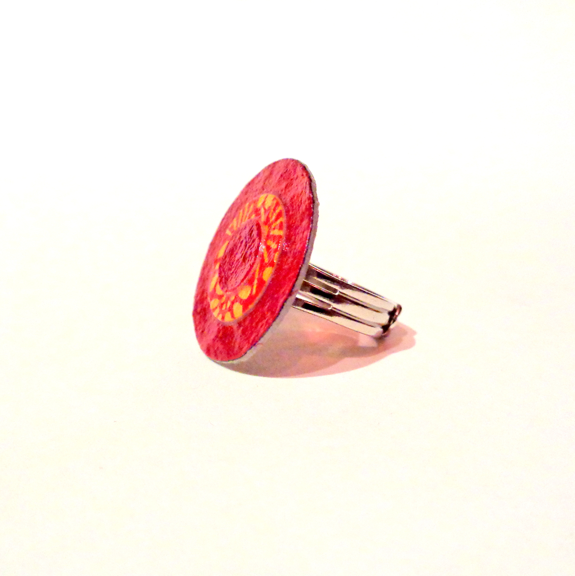 Petite bague ronde en carton - Rouge carmin/Orange fleurs – Image 2