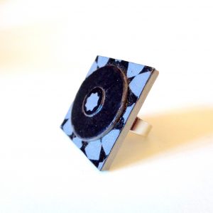 Bague carrée en carton - "Gris étoilé/Noir" – Image 2