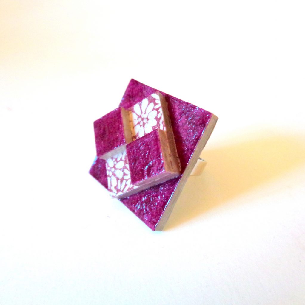 Bague carrée en carton - "Bordeaux/Bordeaux à fleurs"
