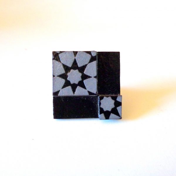 Bague carrée en carton - "Noir et Gris étoilé"