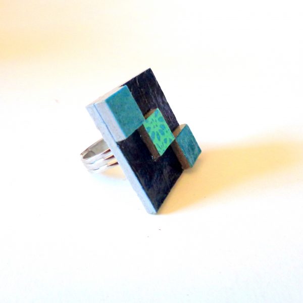 Bague carrée en carton - "Bleu outremer/Bleu à fleurs"