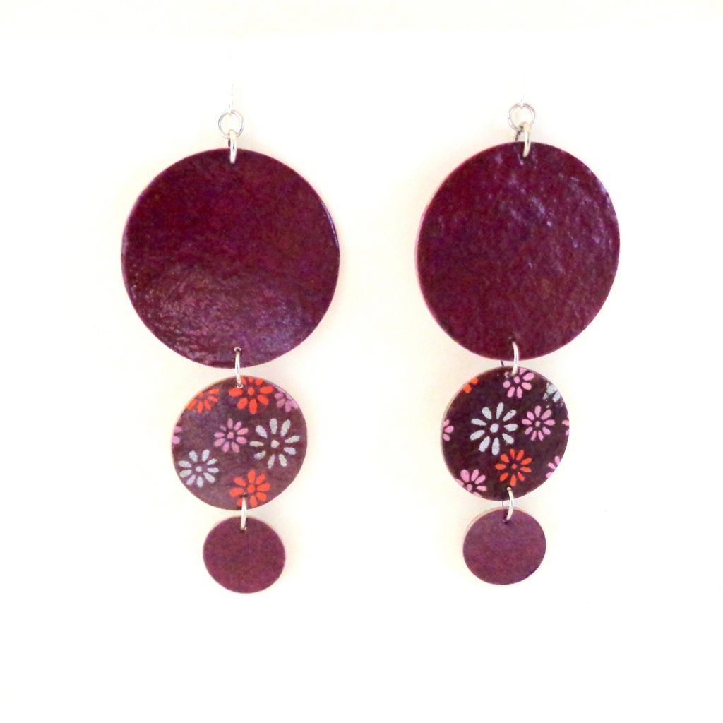 Boucles d'oreille en carton - Longues rondes - Bordeaux/Fleurs pop - Argent 925