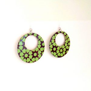 Boucles d'oreille en carton - Grandes créoles - Vert étoilé - Argent 925 – Image 2