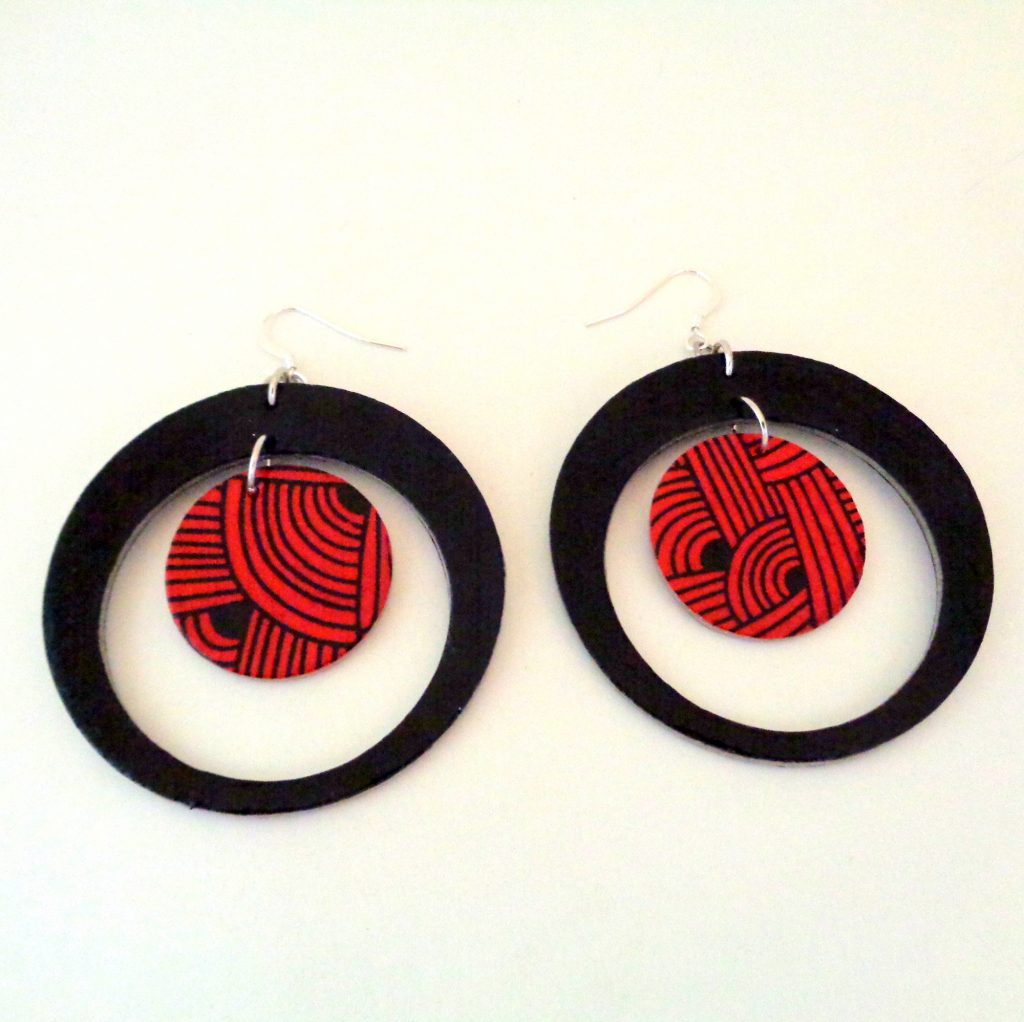Boucles d'oreille en carton - "Grandes créoles plus une" - Noir/Rouge nœuds - Argent 925