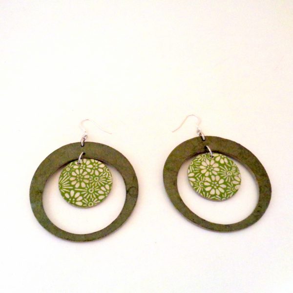 Boucles d'oreille en carton - Grandes créole plus 1 - Vert olive/vert fleurs - Argent 925