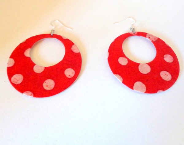 Boucles d'oreille en carton - Grandes créoles - "Rouge à pois blancs" - Argent 925