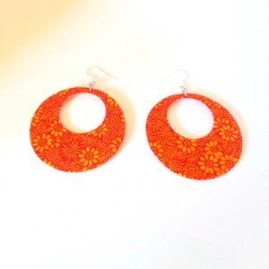 Boucles d'oreille en carton - Grandes créoles - Orange à fleurs - Argent 925 – Image 3