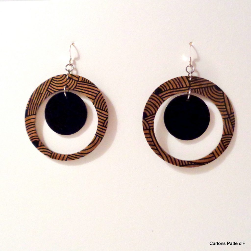 Boucles d'oreille en carton - "Grandes créoles plus une" - Marron Noeuds/Noir - Argent 925