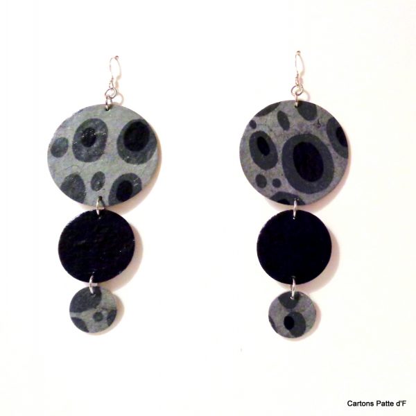 Boucles d'oreille en carton - Longues rondes - Gris galets/Noir - Argent 925