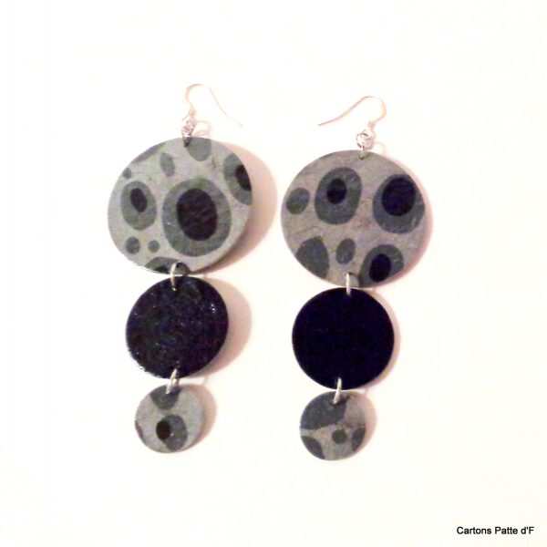 Boucles d'oreille en carton - Longues rondes - Gris galets/Noir - Argent 925