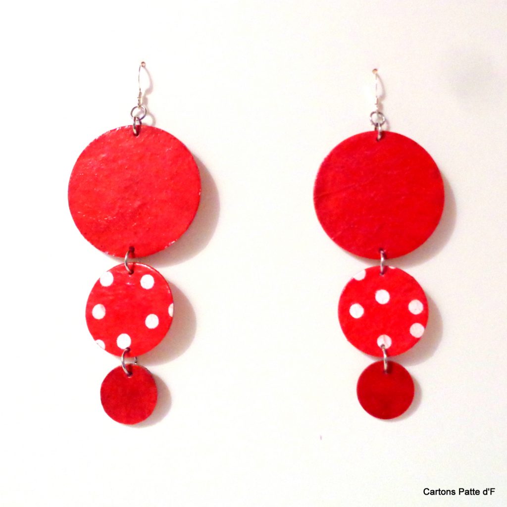 Boucles d'oreille en carton - Longues rondes - Rouge/Rouge à petits pois - Argent 925