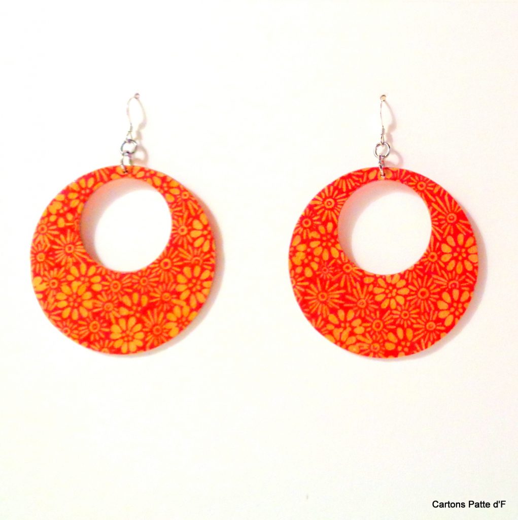 Boucles d'oreille en carton - Grandes Créoles - Orange à Fleurs - Argent 925