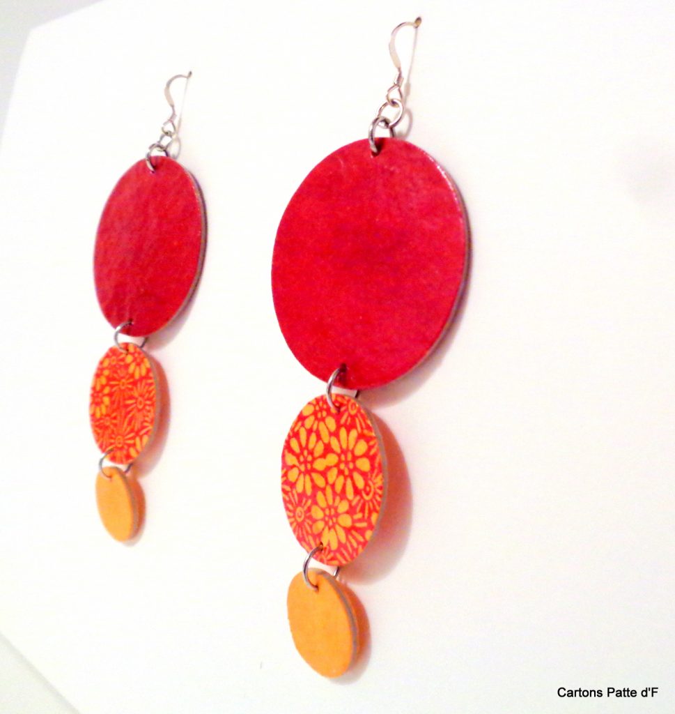 Boucles d'oreille en carton - Longues rondes - Rouge carmin/Orange à fleurs/Jaune ocre - Argent 925