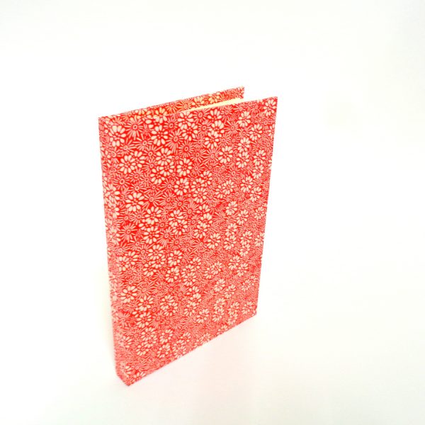Carnet de poche - 11 cm x 16 cm - "Rouge à fleurs" - 144 pages