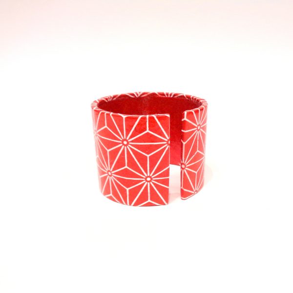 Bracelet manchette en carton - "Rouge étoilé"