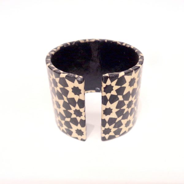 Bracelet manchette en carton - "Blanc et noir Istanbul"