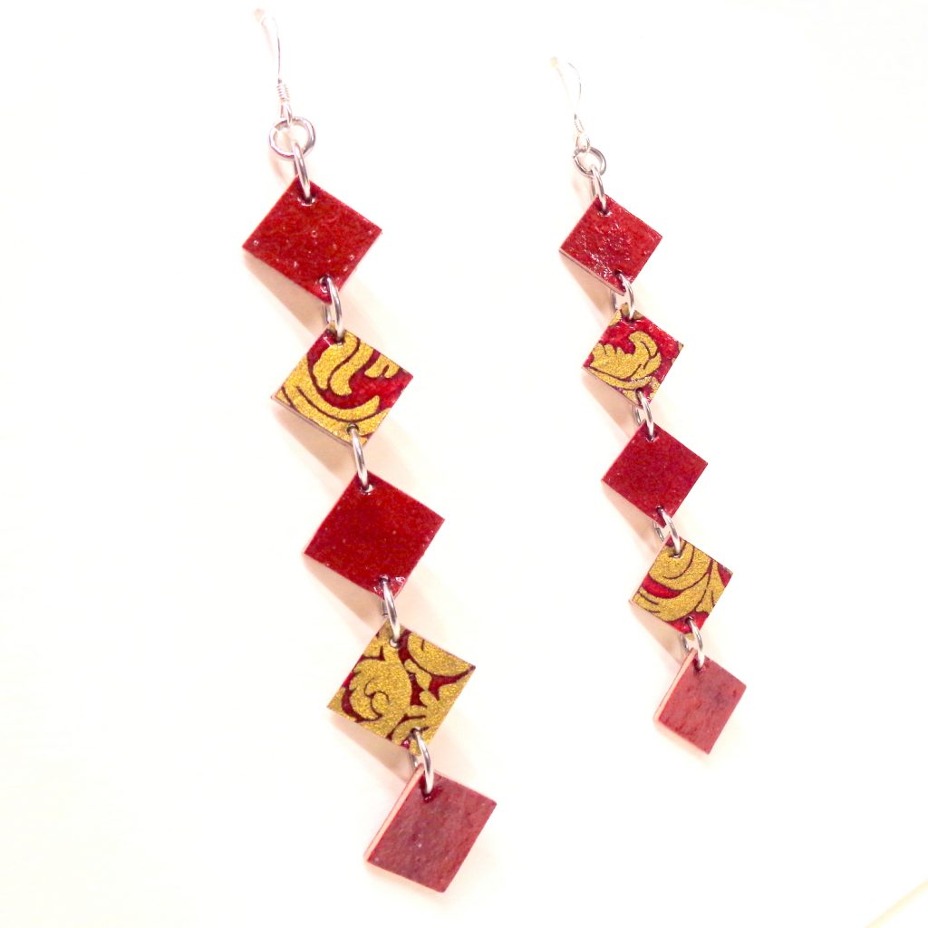Boucles d'oreille en carton - Longues fines - Rouge Carmin/Or Rouge - Argent 925