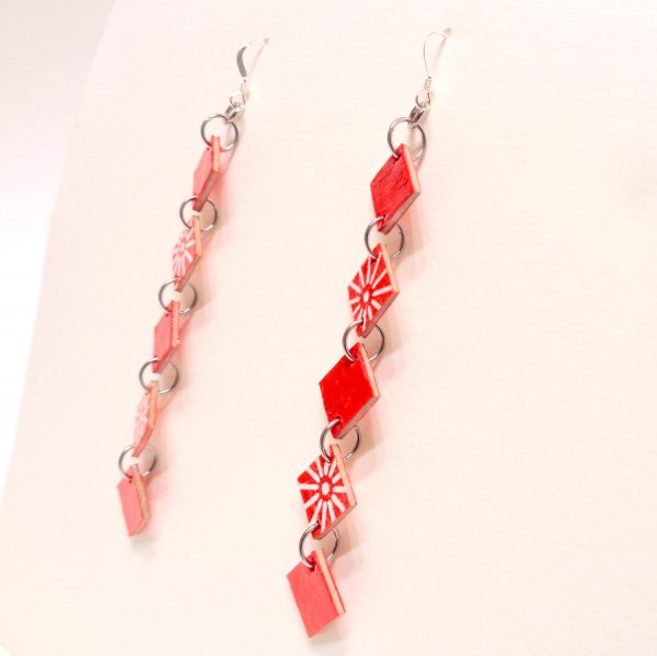 Boucles d'oreille en carton - Longues fines - Rouge/Rouge étoilé  - Argent 925