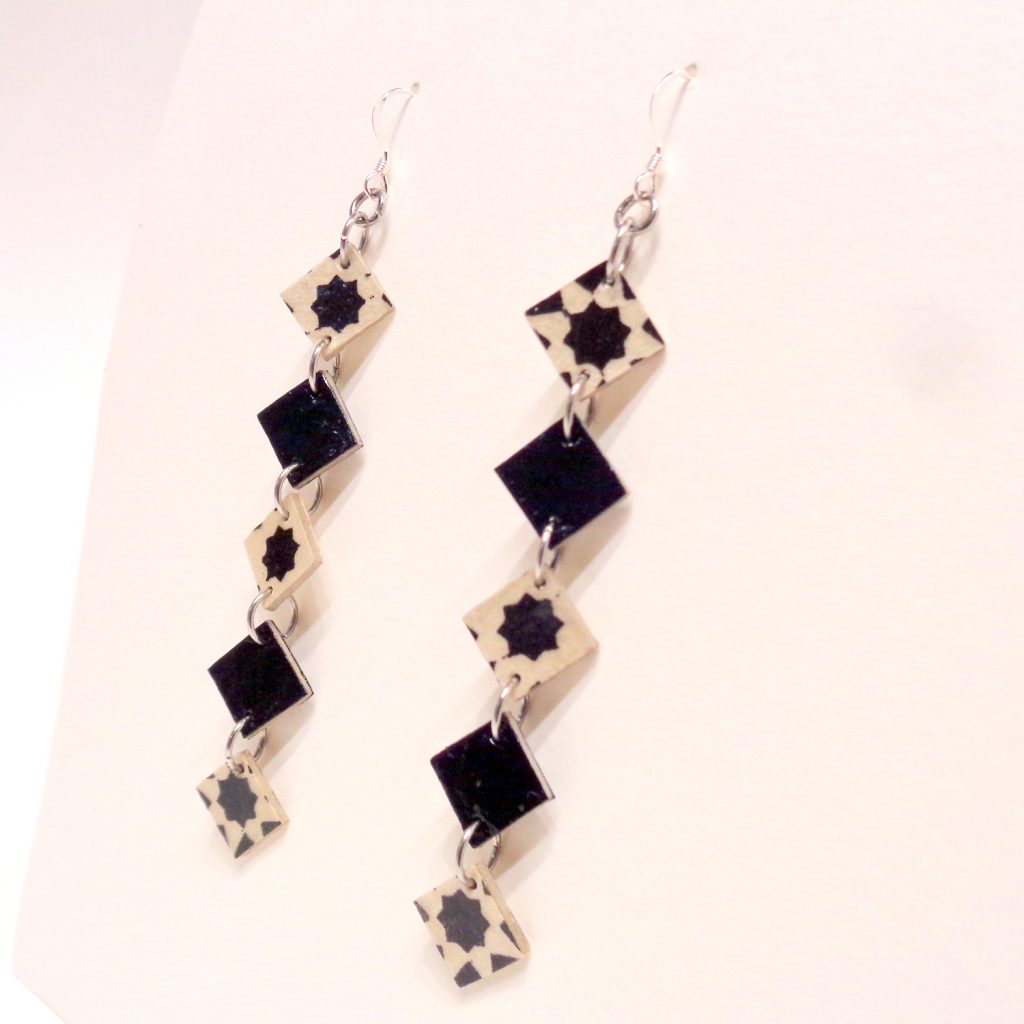 Boucles d'oreille en carton - Longues fines - Noir istanbul/Noir - Argent 925