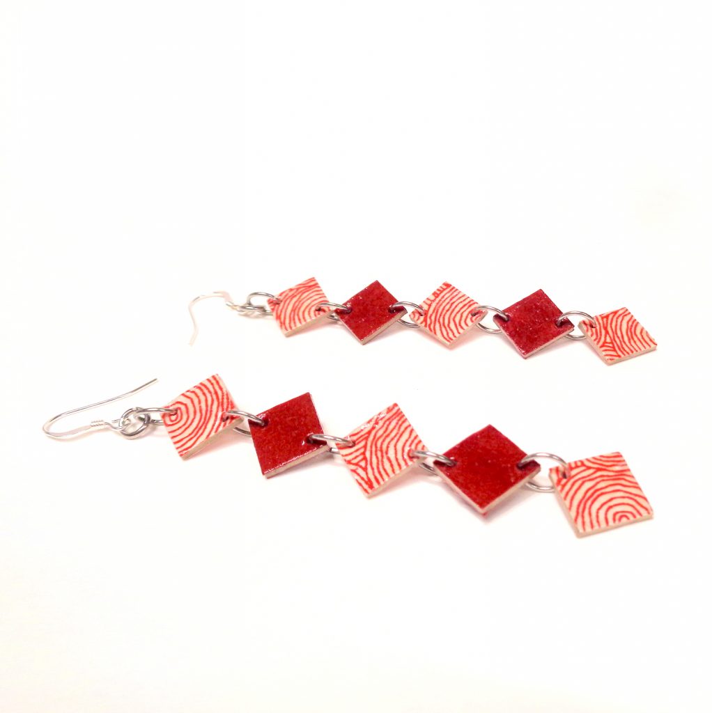 Boucles d'oreille en carton - Longues fines - Rondorouge/Rouge Carmin - Argent 925