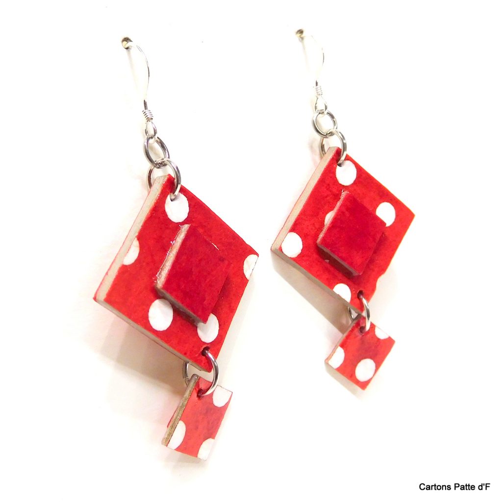 Boucles d'oreille en carton - Classiques - Rouge à petits pois - Argent 925