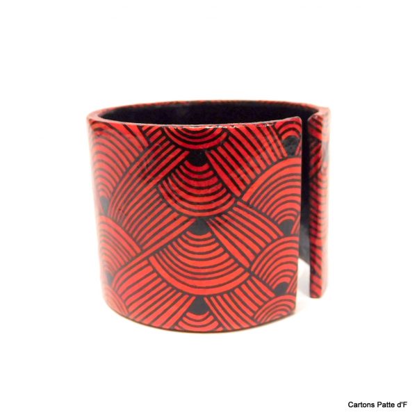 Bracelet manchette en carton - "Rouge nœuds"