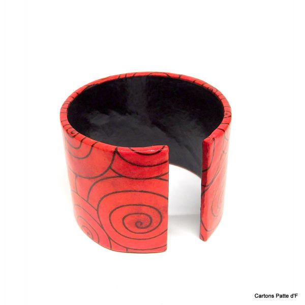 Bracelet manchette en carton - "Rouge et noir"
