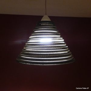 Suspension conique en carton de récupération – Image 7