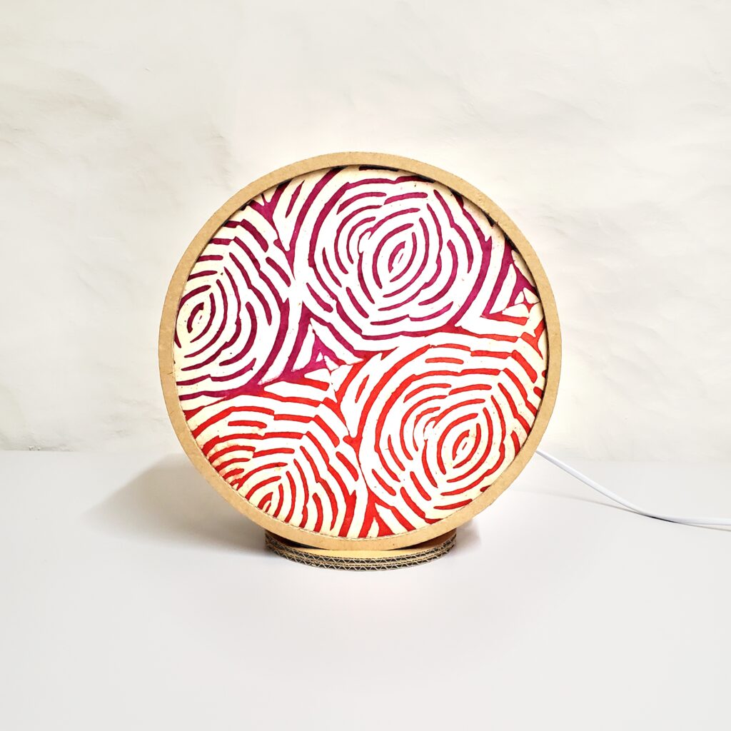 Lampe "tambourin" multicouleurs