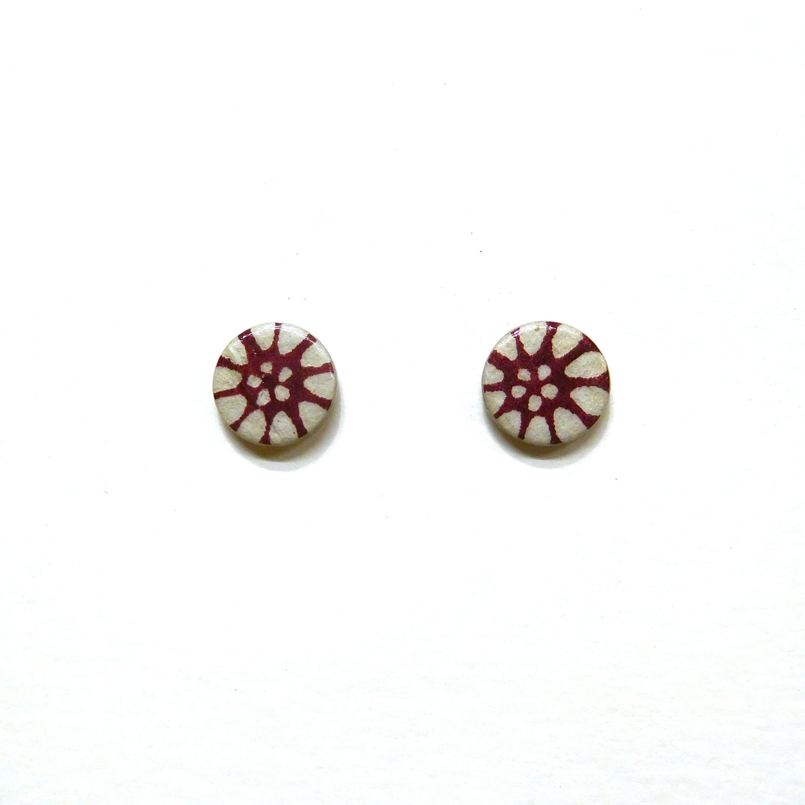 Boucles d'oreille en carton - Puces d'oreille - Fleurs Bordeaux - Argent 925 – Image 1