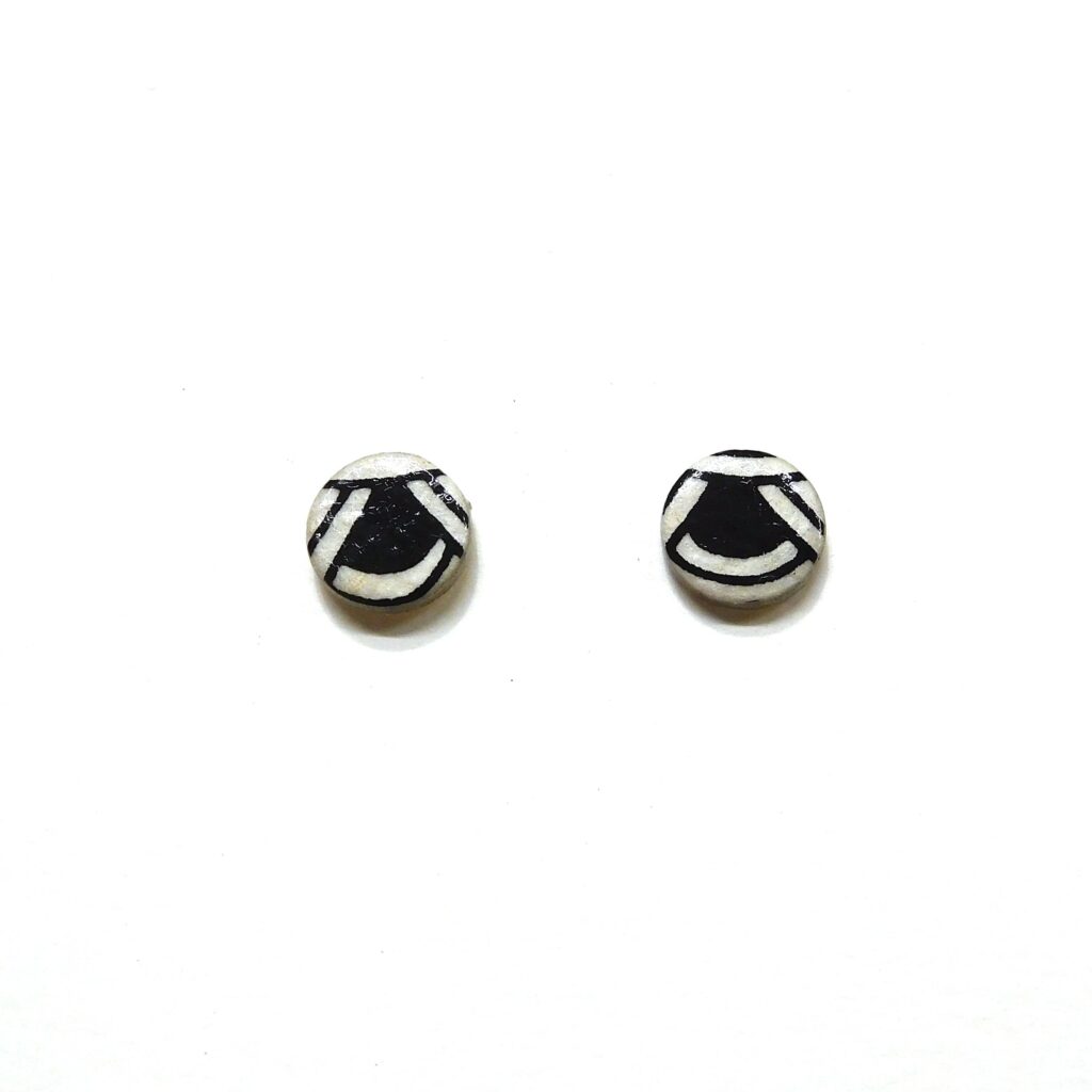 Boucles d'oreille en carton - Puces d'oreille - Blanc Nœuds - Argent 925
