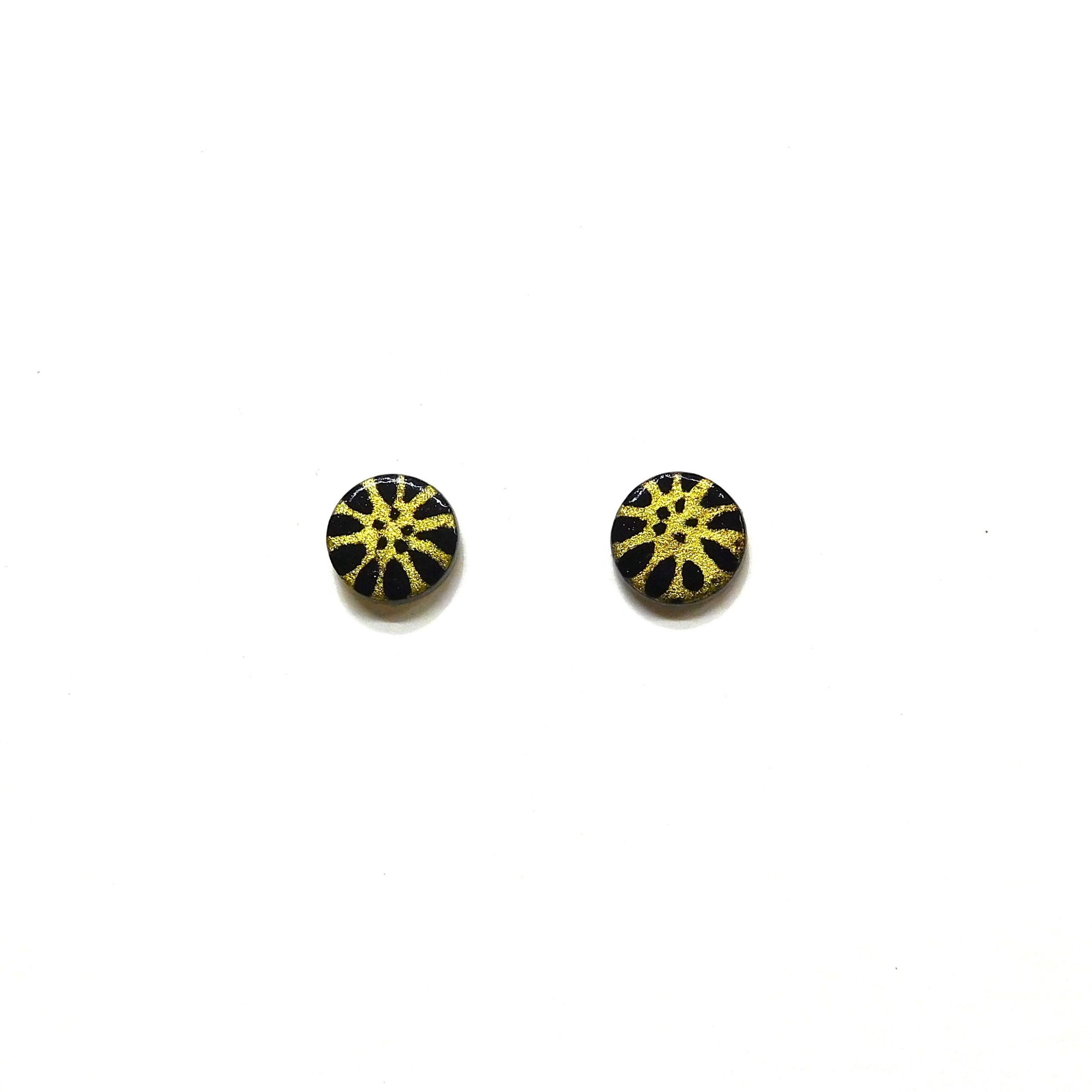 Boucles d'oreille en carton - Puces d'oreille - Or Fleurs/Noir - Argent 925 – Image 1