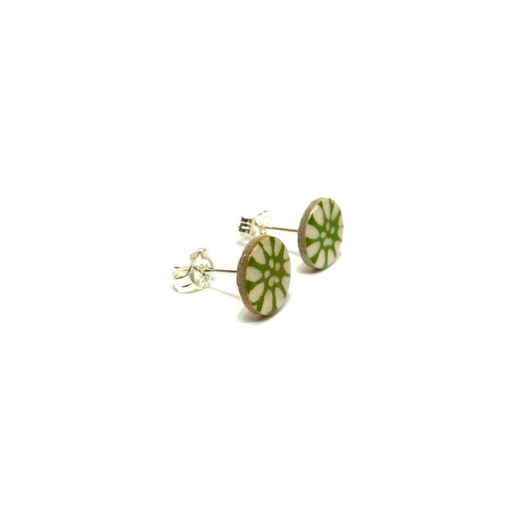 Boucles d'oreille en carton - Puces d'oreille - Fleurs vertes - Argent 925