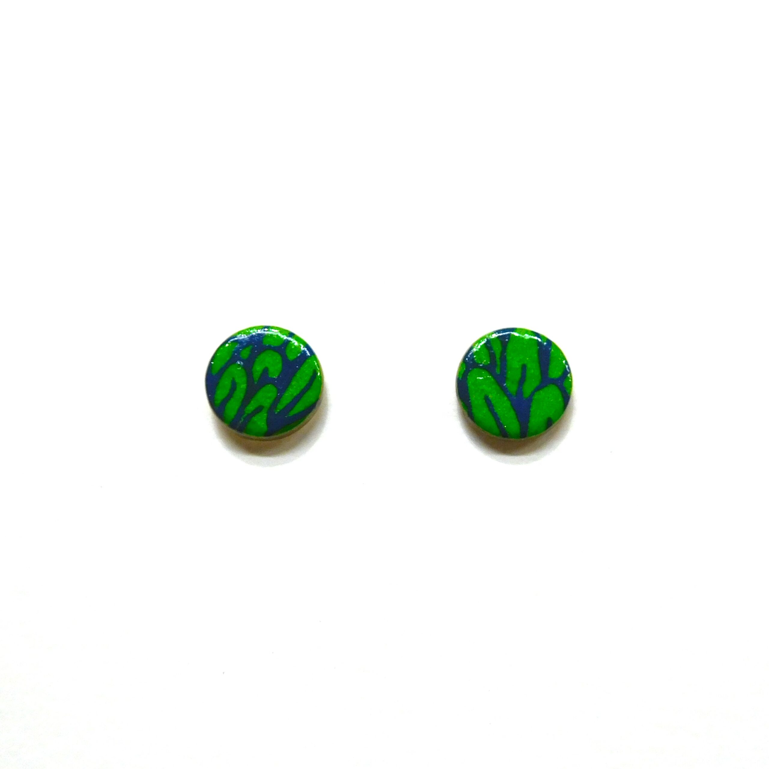 Boucles d'oreille en carton - Puces d'oreille - Vert Feuilles - Argent 925 – Image 1
