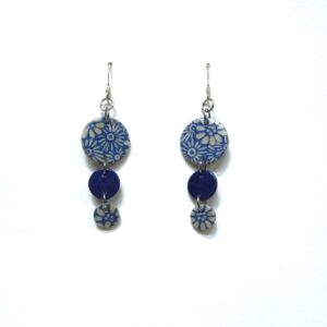 Boucles d'oreille en carton - Grappe - Fleurs Bleu-Porcelaine - Argent 925 – Image 1