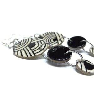 Boucles d'oreille en carton - Grappe - Blanc Nœuds/Noir - Argent 925 – Image 5